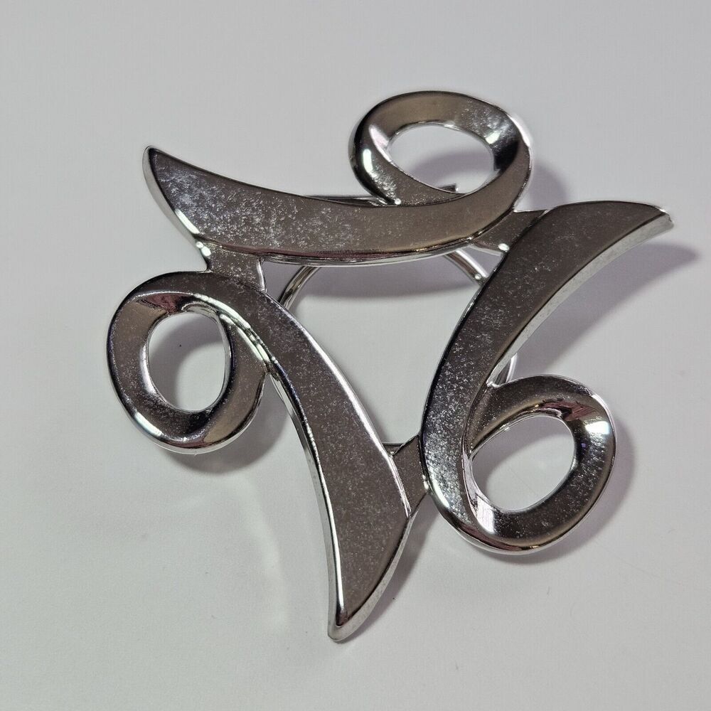 Jeri-Lou Silver Tone Vintage Abstract Scarf Clip